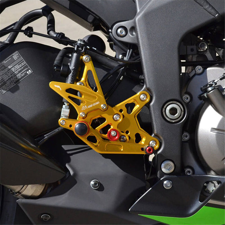 Rearsets Foot Pegs CNC Motorcycle Accessories Adjustable Rear Set FootPegs For Kawasaki ZX6R 2009-2017 ZX636 2013-2017